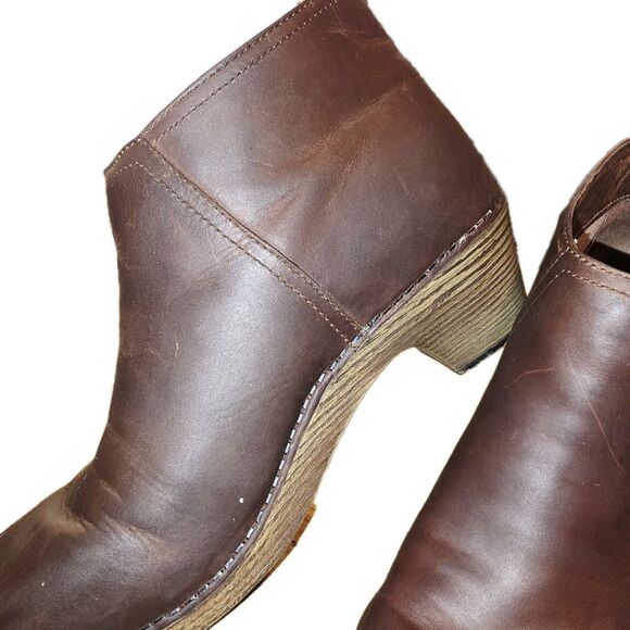 DANSKO MAX 10.5/11 Brown Distressed Leather Side Zip Comfort Heel Ankle Boots - Picture 6 of 12